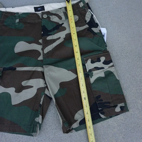 OBEY Men Recon Cargo Shorts in Field Camouflage Size 30 Brand New - Picture 6 of 8